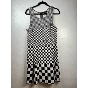 Fit & Flare Dress 12 Black White Checkerboard Alice in Wonderland Optical‎ 60s